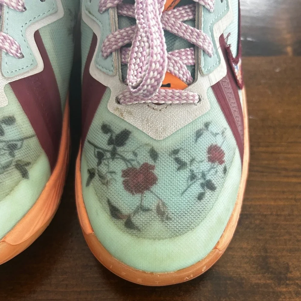 Nike LeBron 18 Low X Mimi Plange Basketball Sneakers Shoes Kids Size 3.5Y Floral